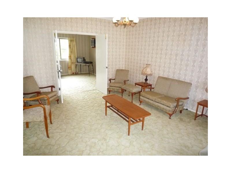 8 Finch Crescent, Coffs Harbour NSW 2450