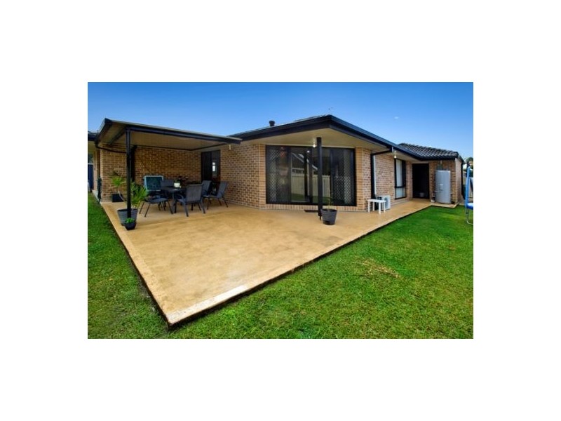 8 Letitia Place, Bonville NSW 2441