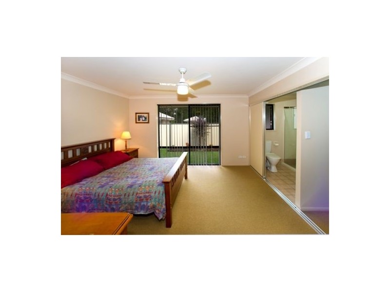 8 Letitia Place, Bonville NSW 2441