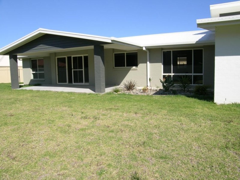 36 Red Cedar Drive, Coffs Harbour NSW 2450