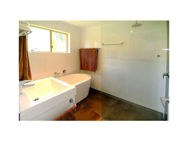 95 Vera Drive, Coffs Harbour NSW 2450