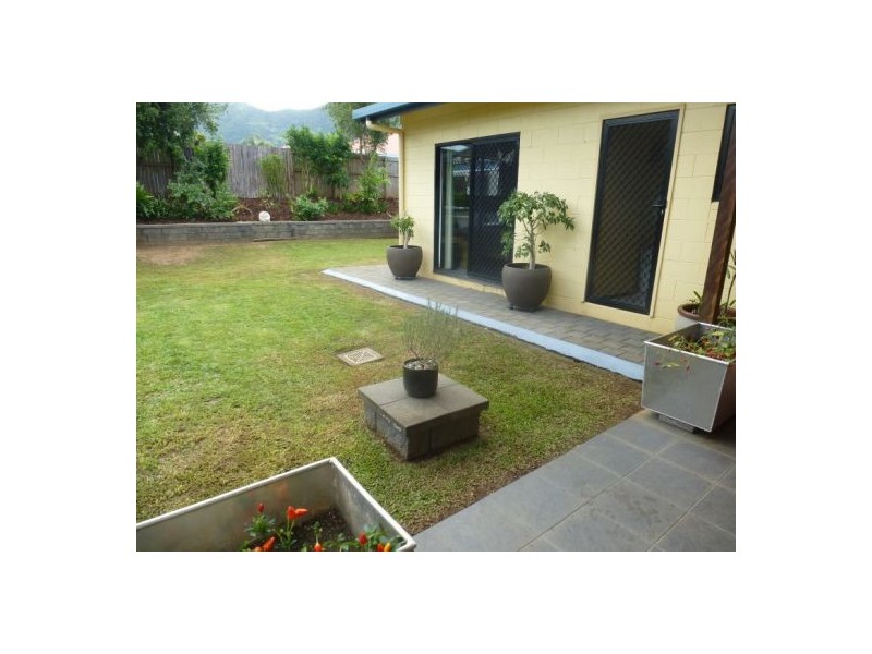 9 Cooktown Road, Edmonton QLD 4869