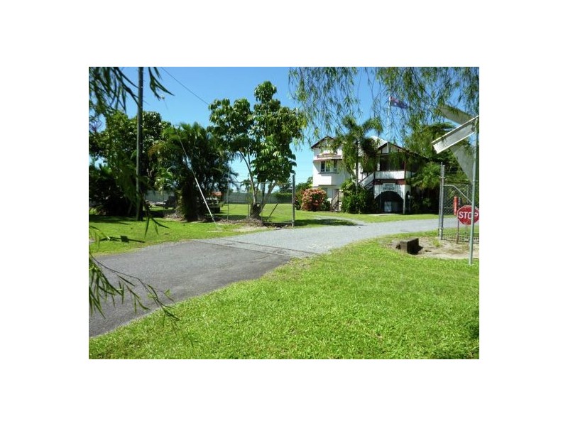 26 Ross Road, Deeral QLD 4871