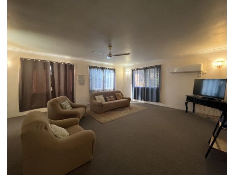 37 Bella Vista Avenue, Belvedere QLD 4860