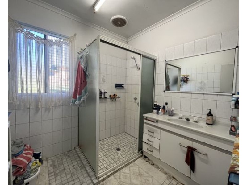 37 Bella Vista Avenue, Belvedere QLD 4860