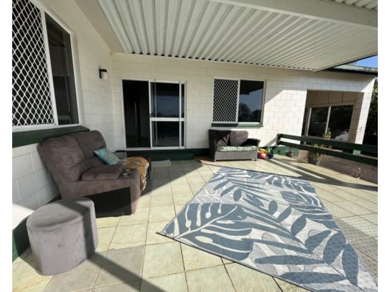 37 Bella Vista Avenue, Belvedere QLD 4860