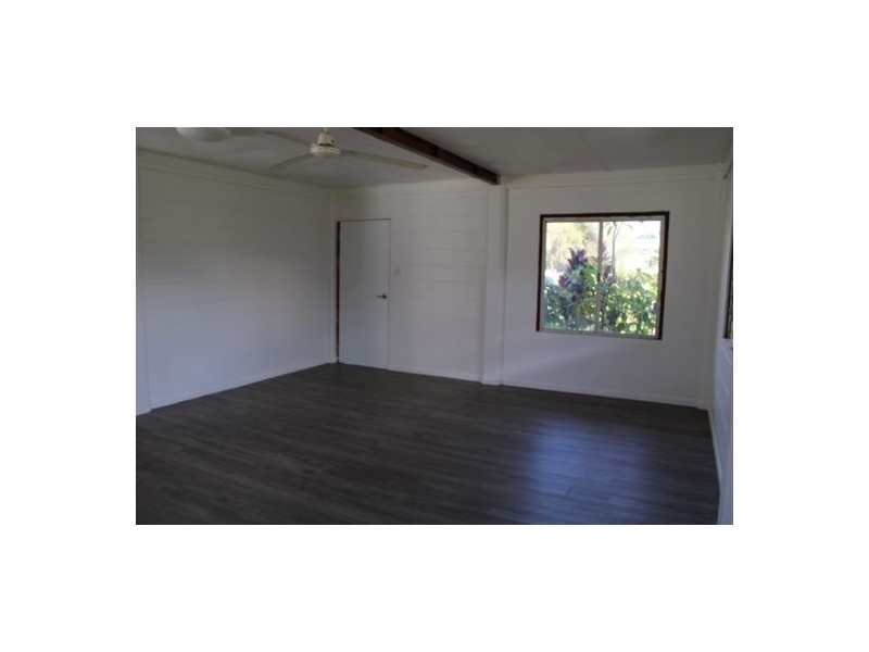 9 Webb Crescent, Innisfail QLD 4860