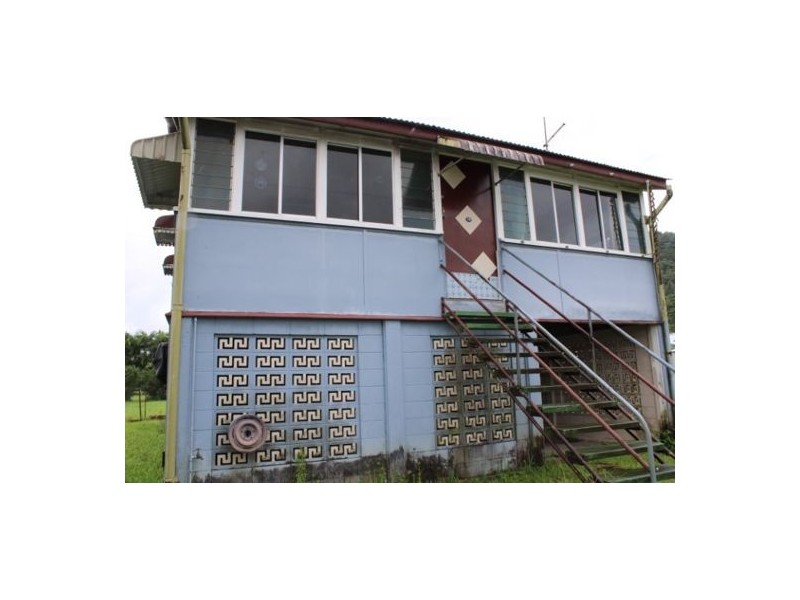 10 Knowles Street, Babinda QLD 4861