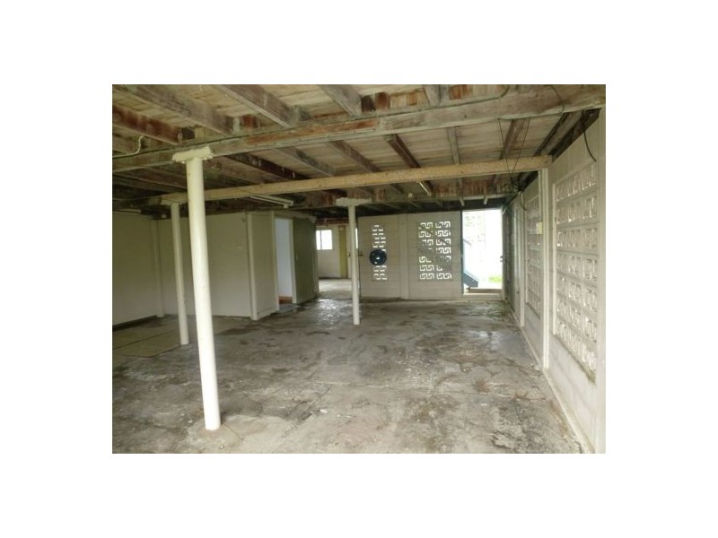 10 Knowles Street, Babinda QLD 4861