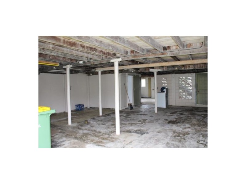 10 Knowles Street, Babinda QLD 4861