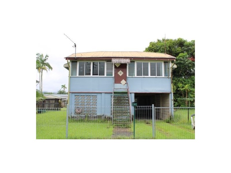 10 Knowles Street, Babinda QLD 4861