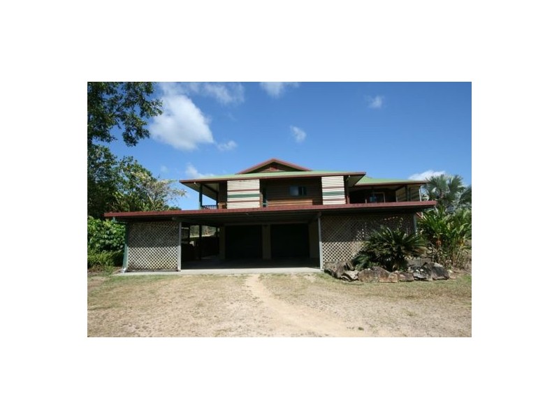 7 Ruby Crescent, Tully QLD 4854