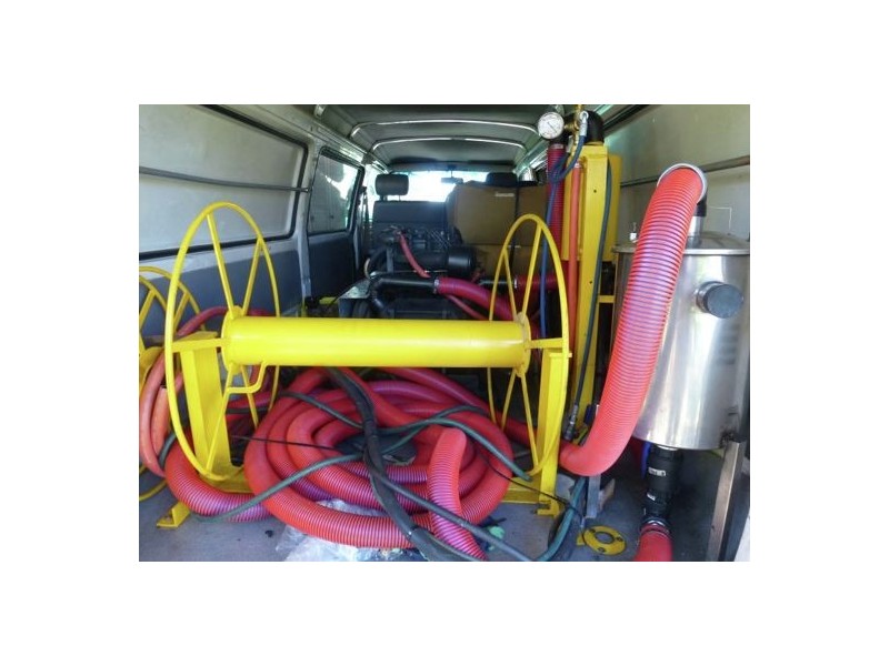 CARPET VAN 2, Babinda QLD 4861