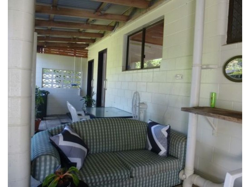 39 Hickory Street, Innisfail QLD 4860