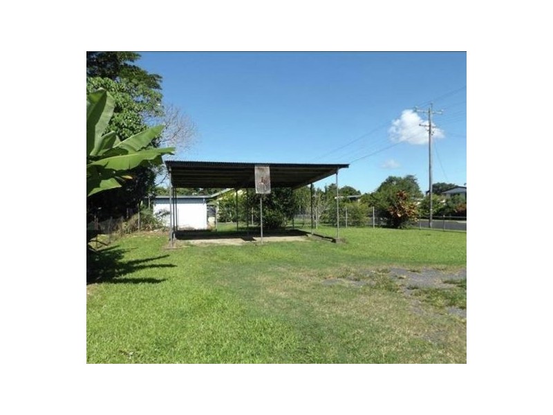 9 Alba Street, Innisfail QLD 4860