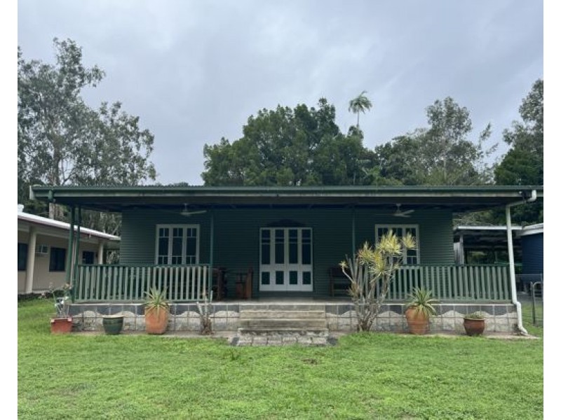 87 Evans Road,, Bramston Beach QLD 4871