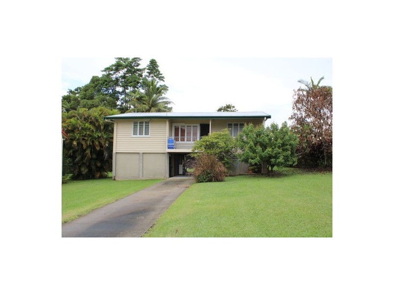 5 Walnut Street, Innisfail QLD 4860