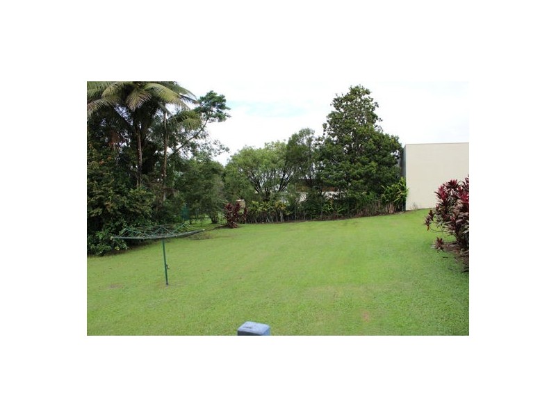 5 Walnut Street, Innisfail QLD 4860