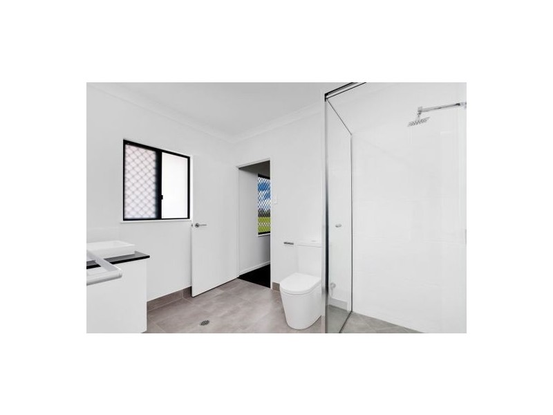 9 Riverlands Drive, Mareeba QLD 4880