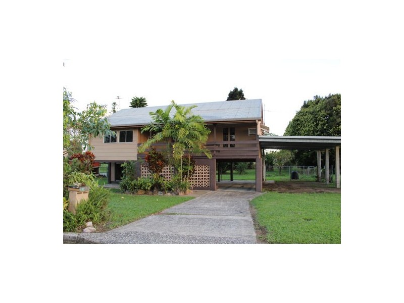 8 Penda Street, Goondi Bend QLD 4860