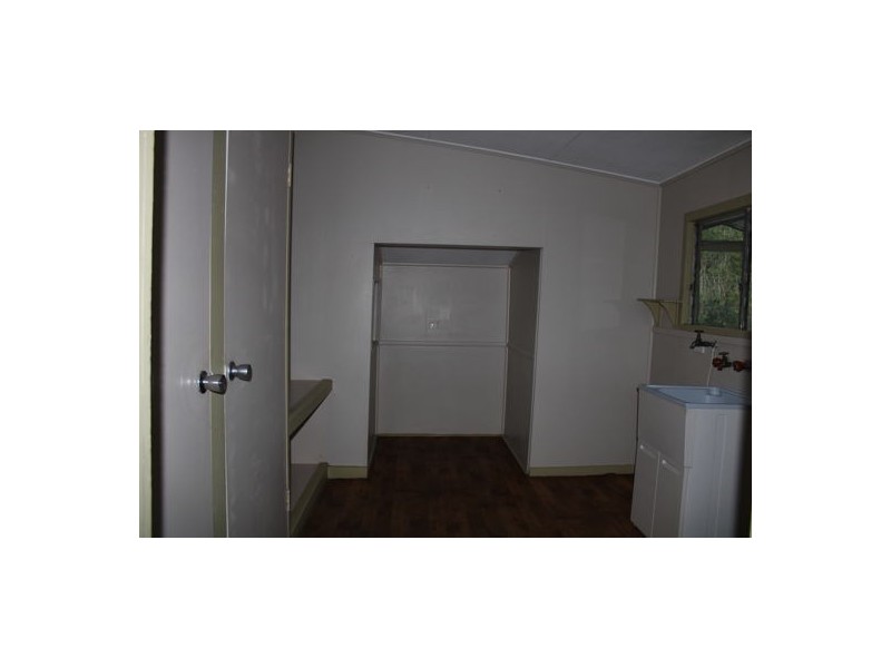 8 Penda Street, Goondi Bend QLD 4860