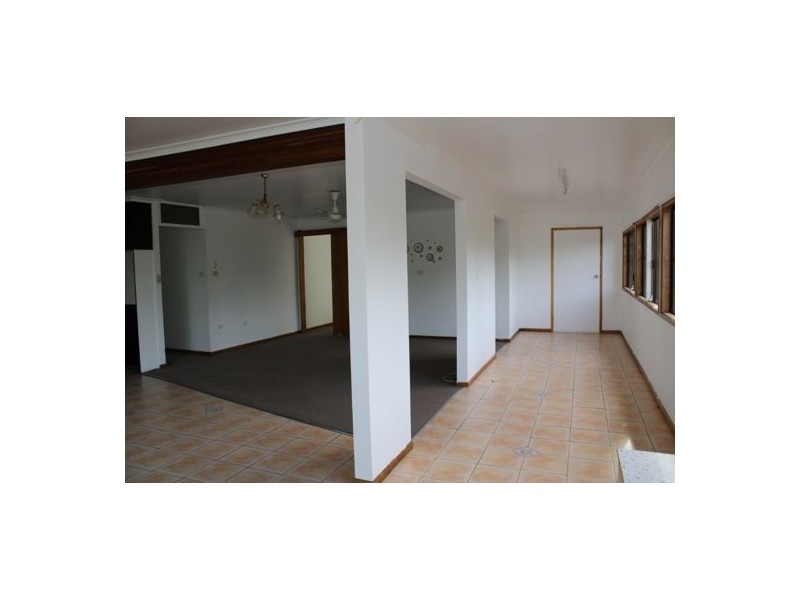 68905 Bruce Highway, Deeral QLD 4871
