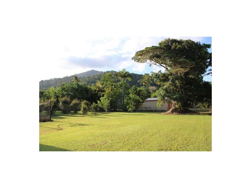 6 King Street, Babinda QLD 4861