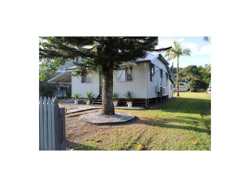 6 King Street, Babinda QLD 4861