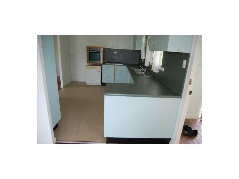 8 Nelson Street, Innisfail Estate QLD 4860