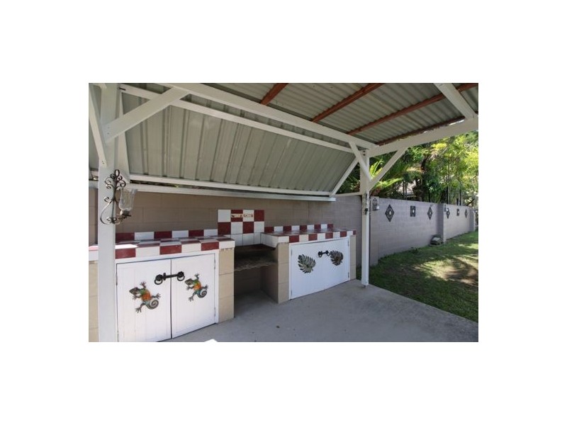 8 Simmonds Street, Babinda QLD 4861