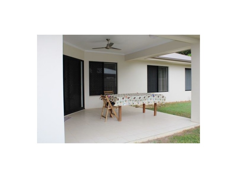 24 Lockyer Crescent, Bentley Park QLD 4869