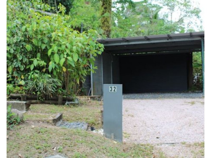 32 Angus Street, Babinda QLD 4861