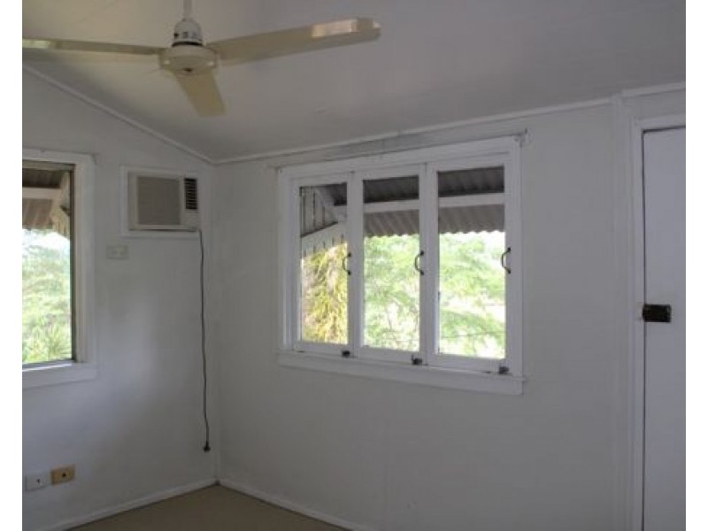 32 Angus Street, Babinda QLD 4861