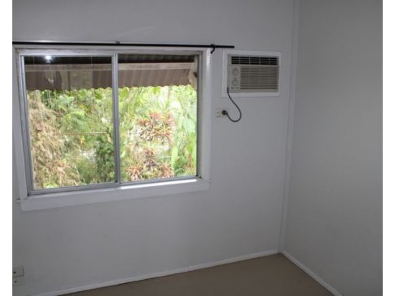 32 Angus Street, Babinda QLD 4861