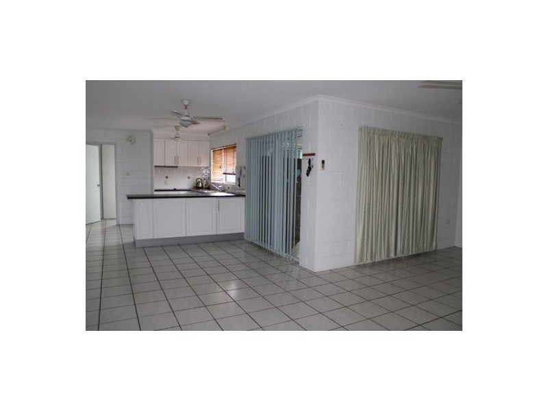 21 Callendar Drive, Innisfail QLD 4860