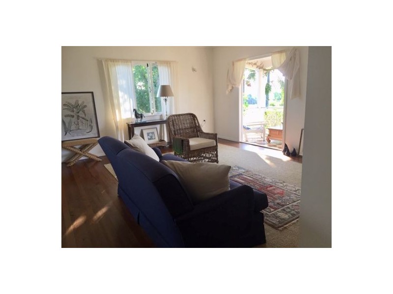 276 Palmerston Highway, Belvedere QLD 4860