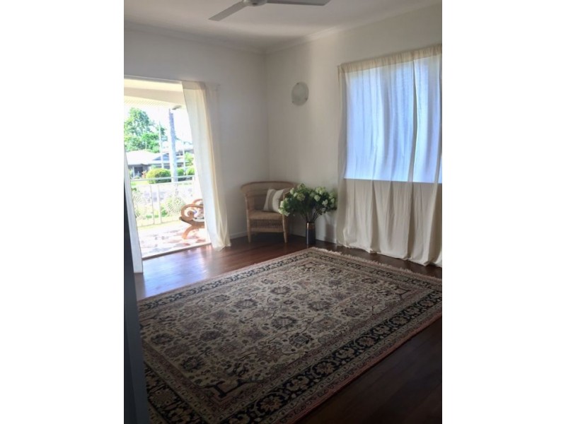 276 Palmerston Highway, Belvedere QLD 4860