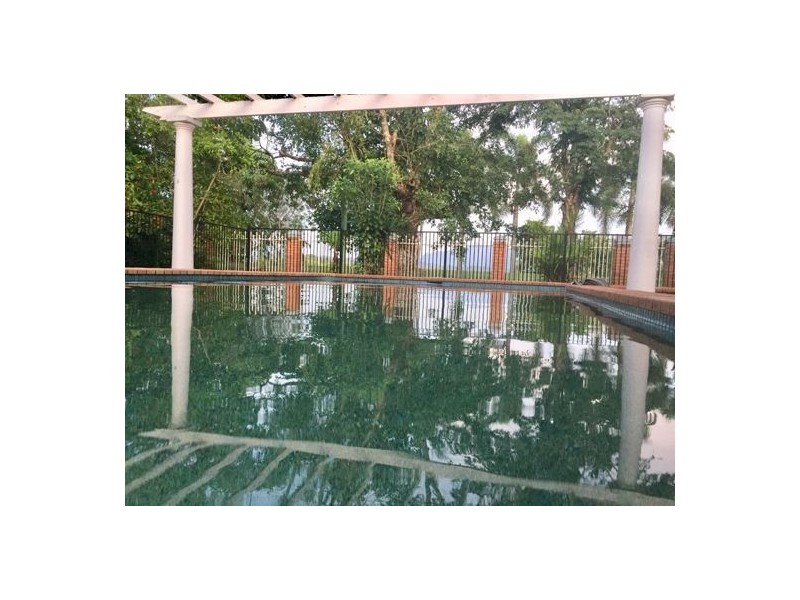 276 Palmerston Highway, Belvedere QLD 4860