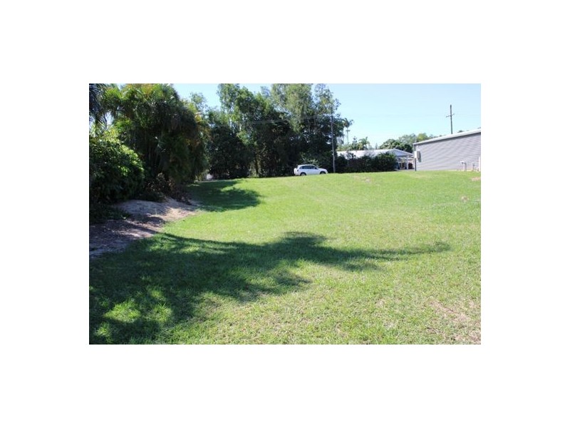 23 Sassafras Street, Bramston Beach QLD 4871