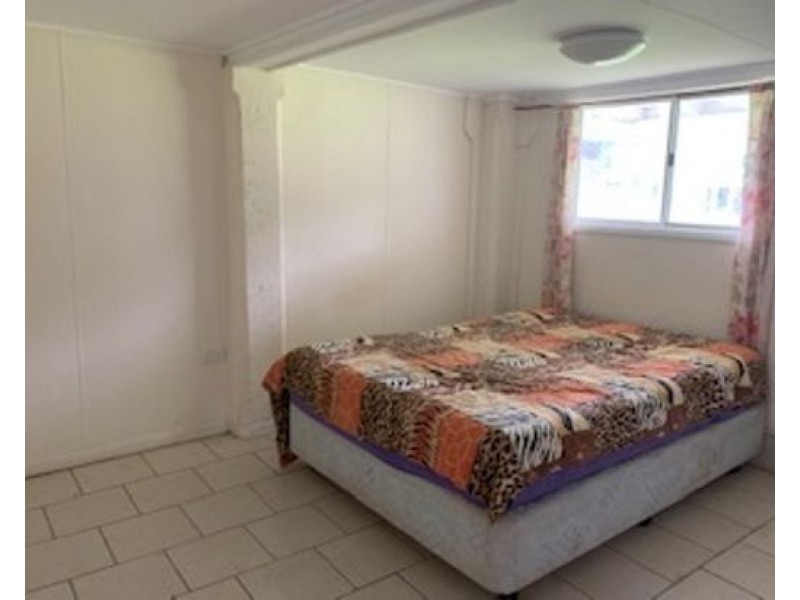 16 Weaver, Babinda QLD 4861
