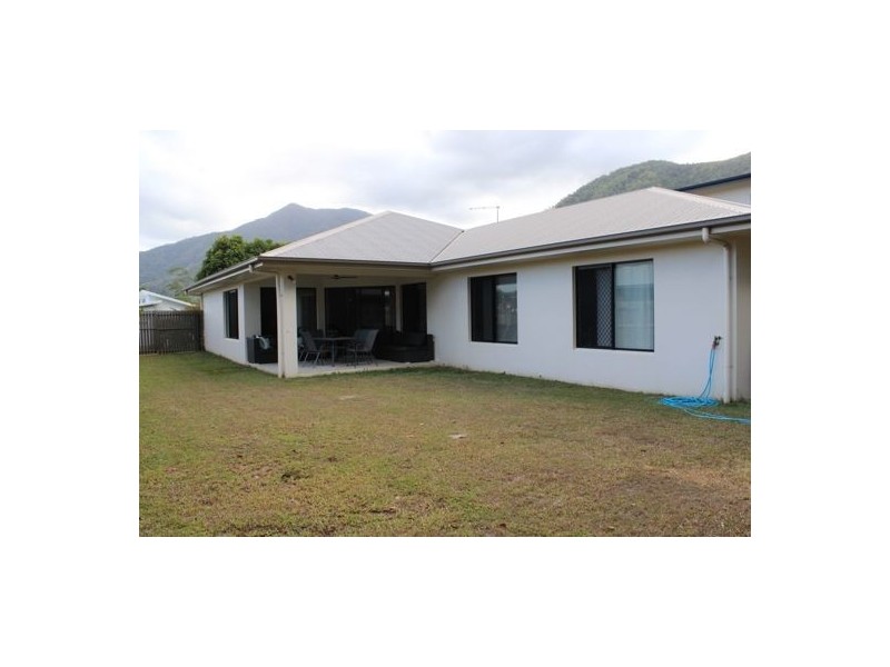 24 Lockyer Crescent, Bentley Park QLD 4869