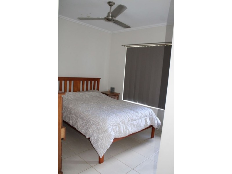 24 Lockyer Crescent, Bentley Park QLD 4869