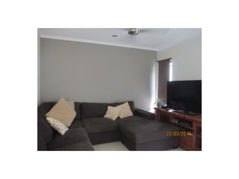 24 Lockyer Crescent, Bentley Park QLD 4869