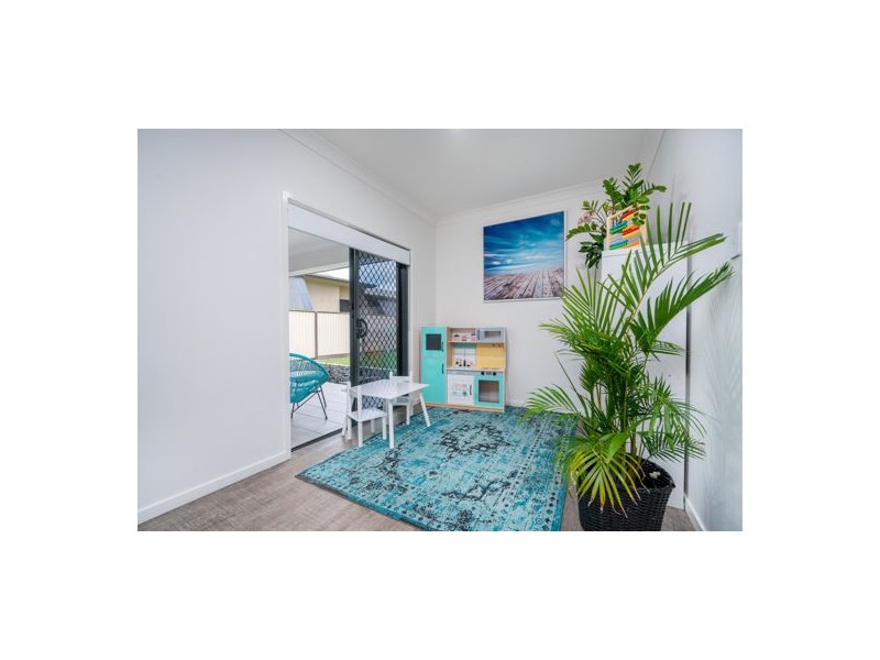 5 Broad Street, Etty Bay QLD 4858