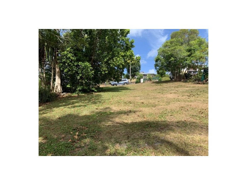 19 Johnston Rd, Coquette Point QLD 4860