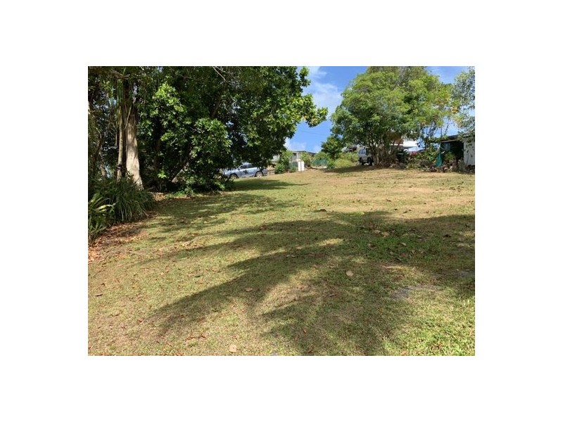 19 Johnston Rd, Coquette Point QLD 4860