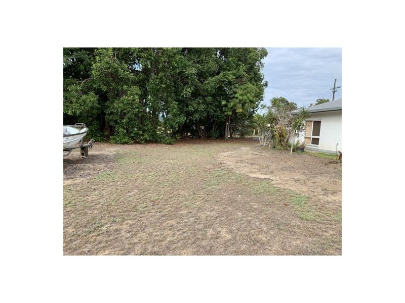 26 Sassafras St, Bramston Beach QLD 4871