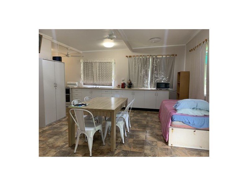19 Evans Road, Bramston Beach QLD 4871