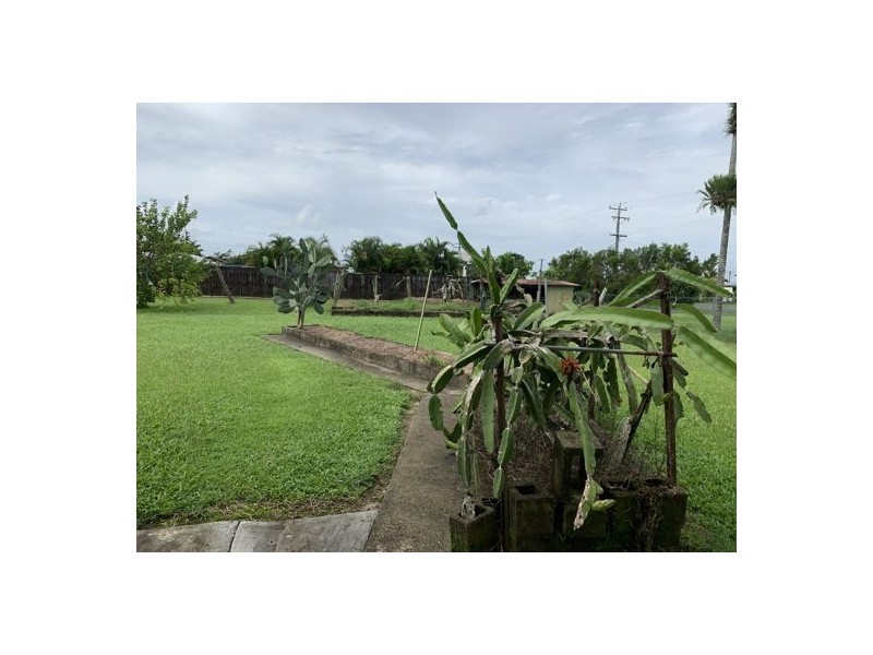 6 Blackwood Street, Innisfail QLD 4860