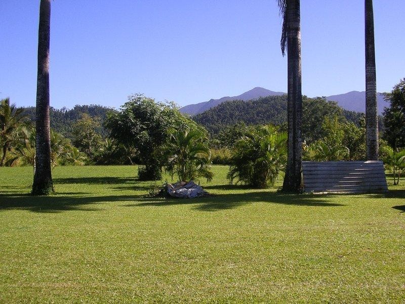 Woopen Creek QLD 4871